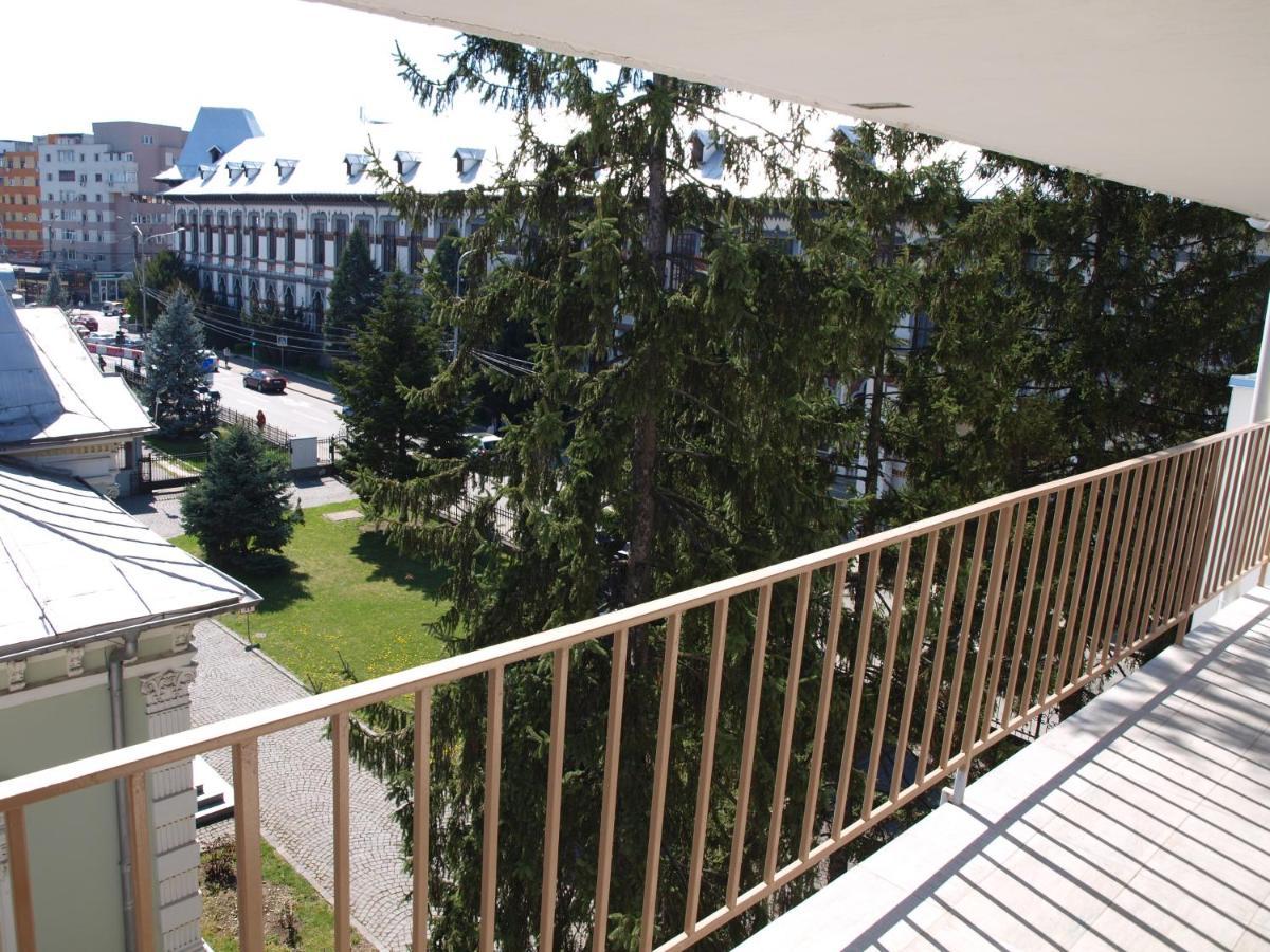 Amavera Apartment Târgu Jiu Exterior foto